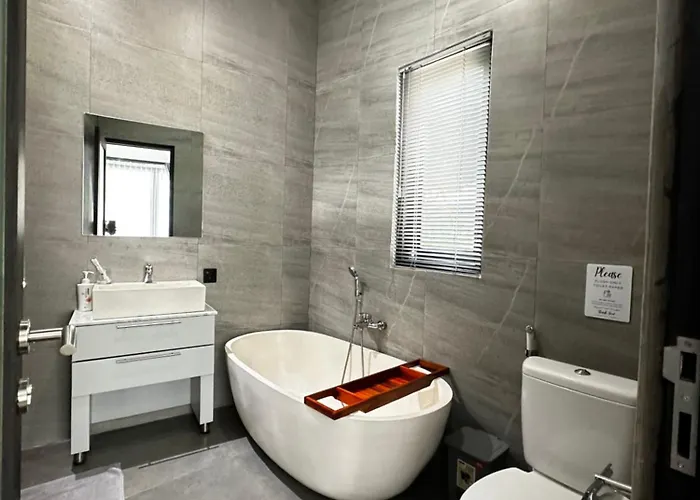 Ramana Uluwatu - Private 3br With Pool Villa